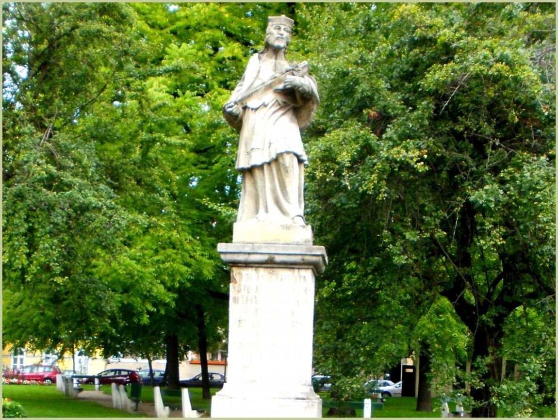 Washington park-Nepomuki Szt. János szobor