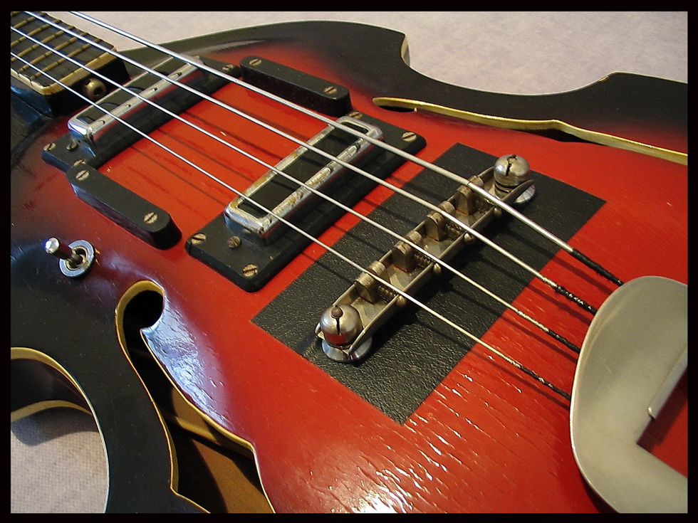 Egy régi bass-guitar – 1967.