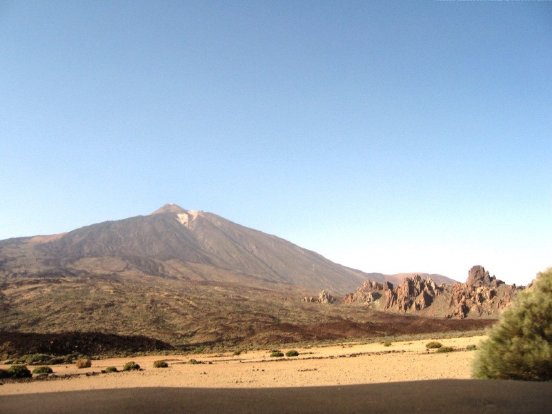 A Pico de Teide tengerszint feletti magassága: 3718 méter