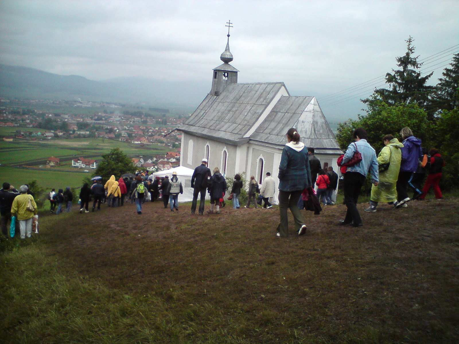 ...indulunk vissza a falu felé...