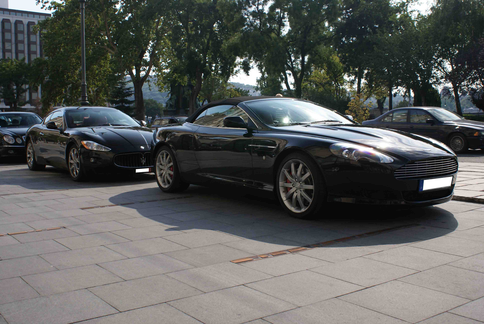 Maserati GT Aston Martin DB 9 Kombó