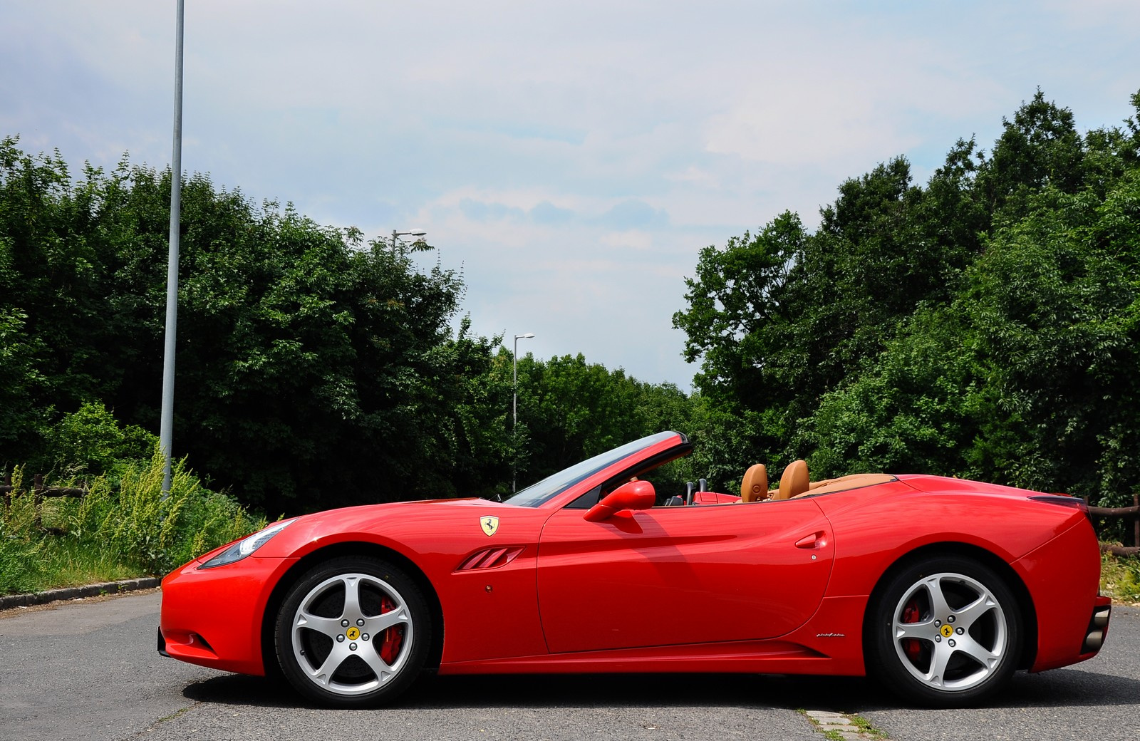 Ferrari California