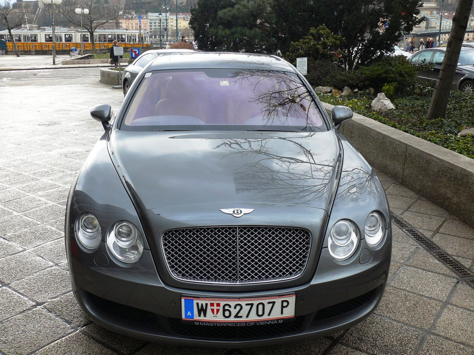 Bentley Continental Flying Spur