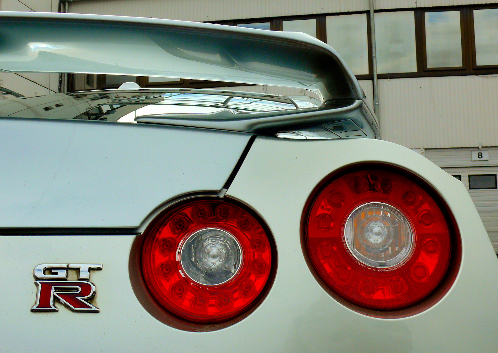 Nissan GT-R