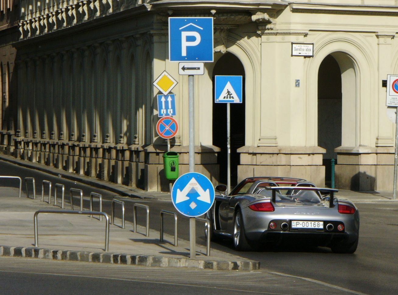 Porsche Carrera GT