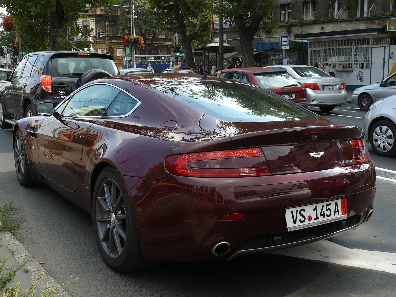 Aston Martin V8 Vantage