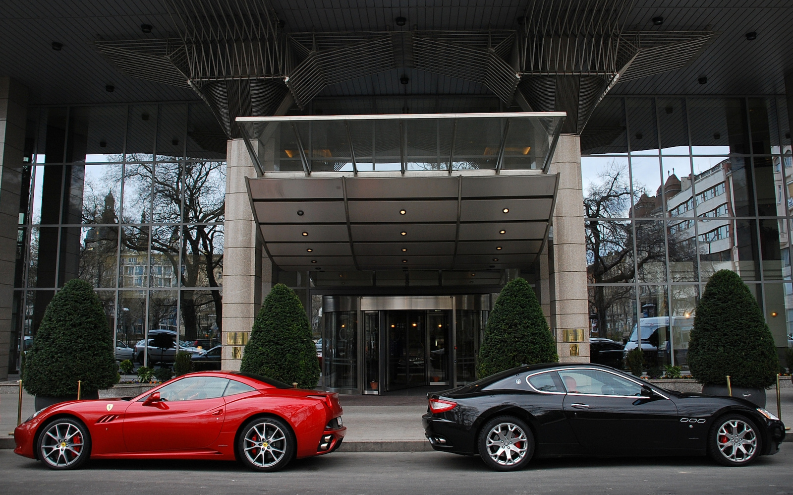 Ferrari California - Maserati GranTurismo combo