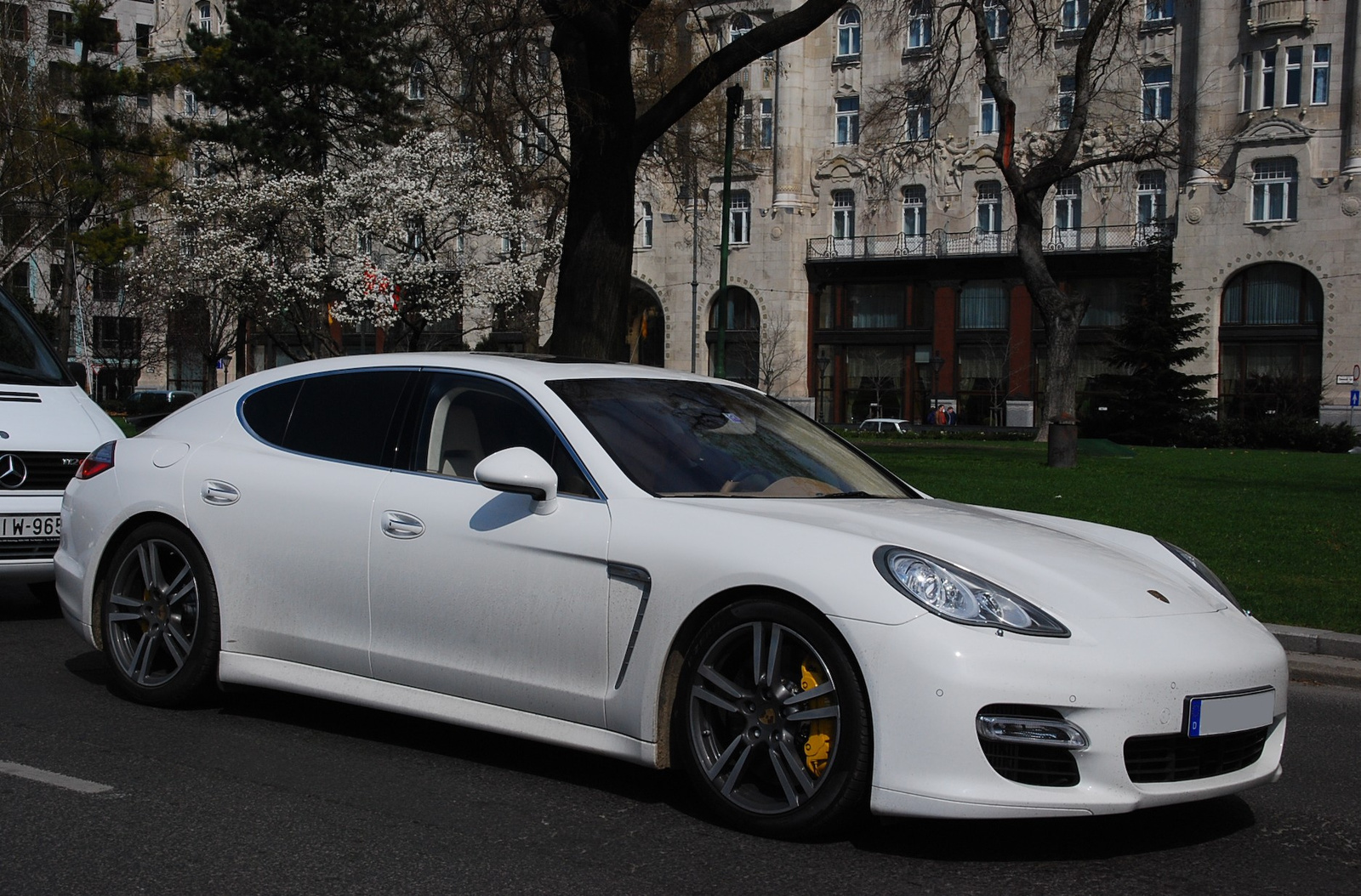 Porsche Panamera Turbo