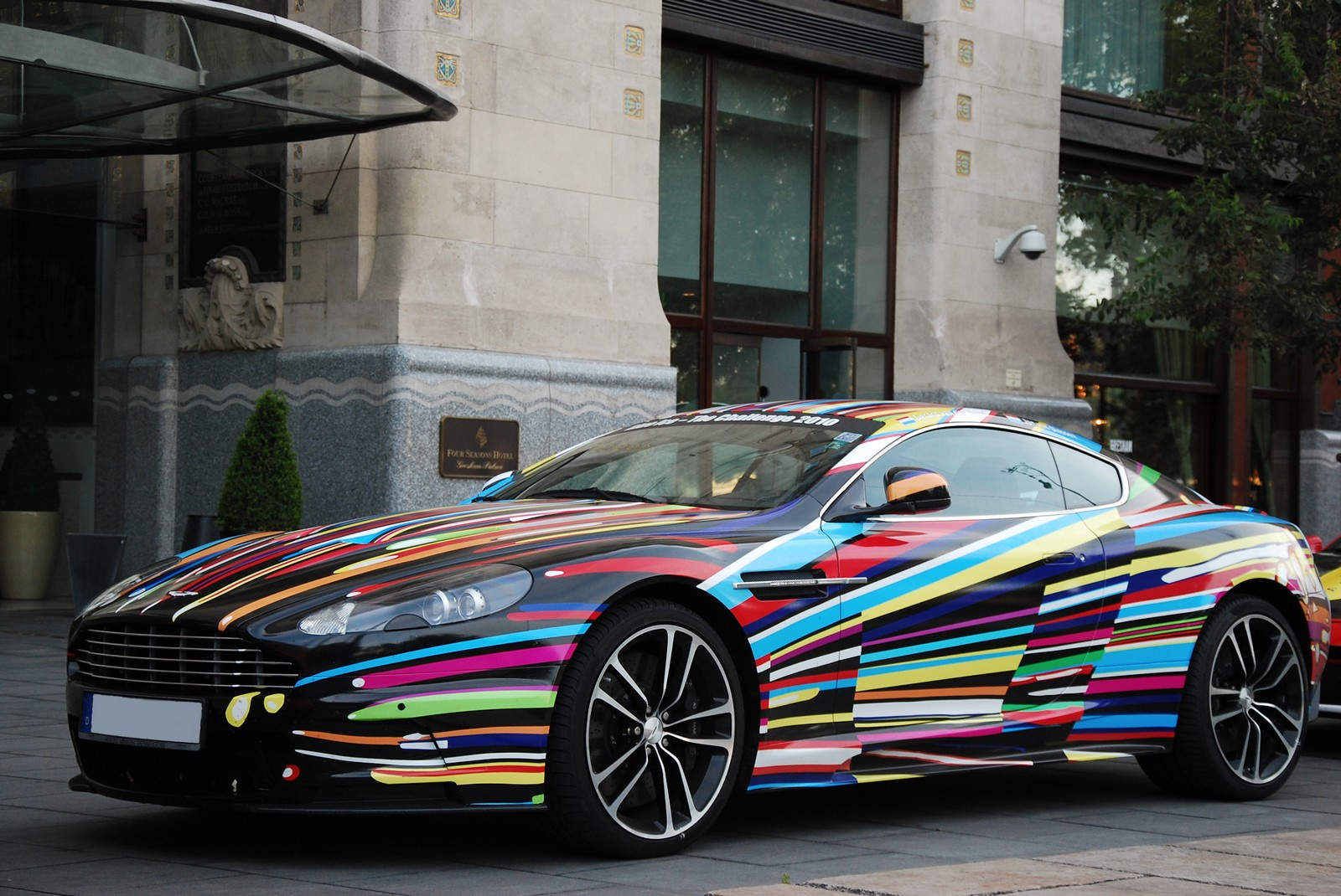 Aston Martin DBS