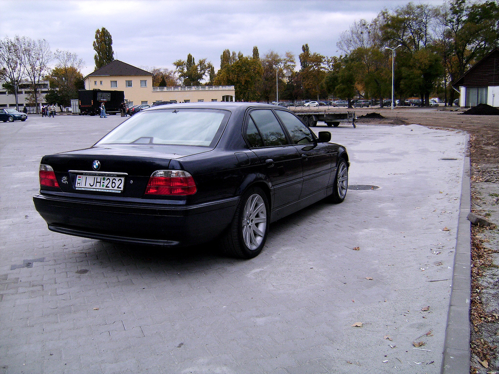 BMW e38