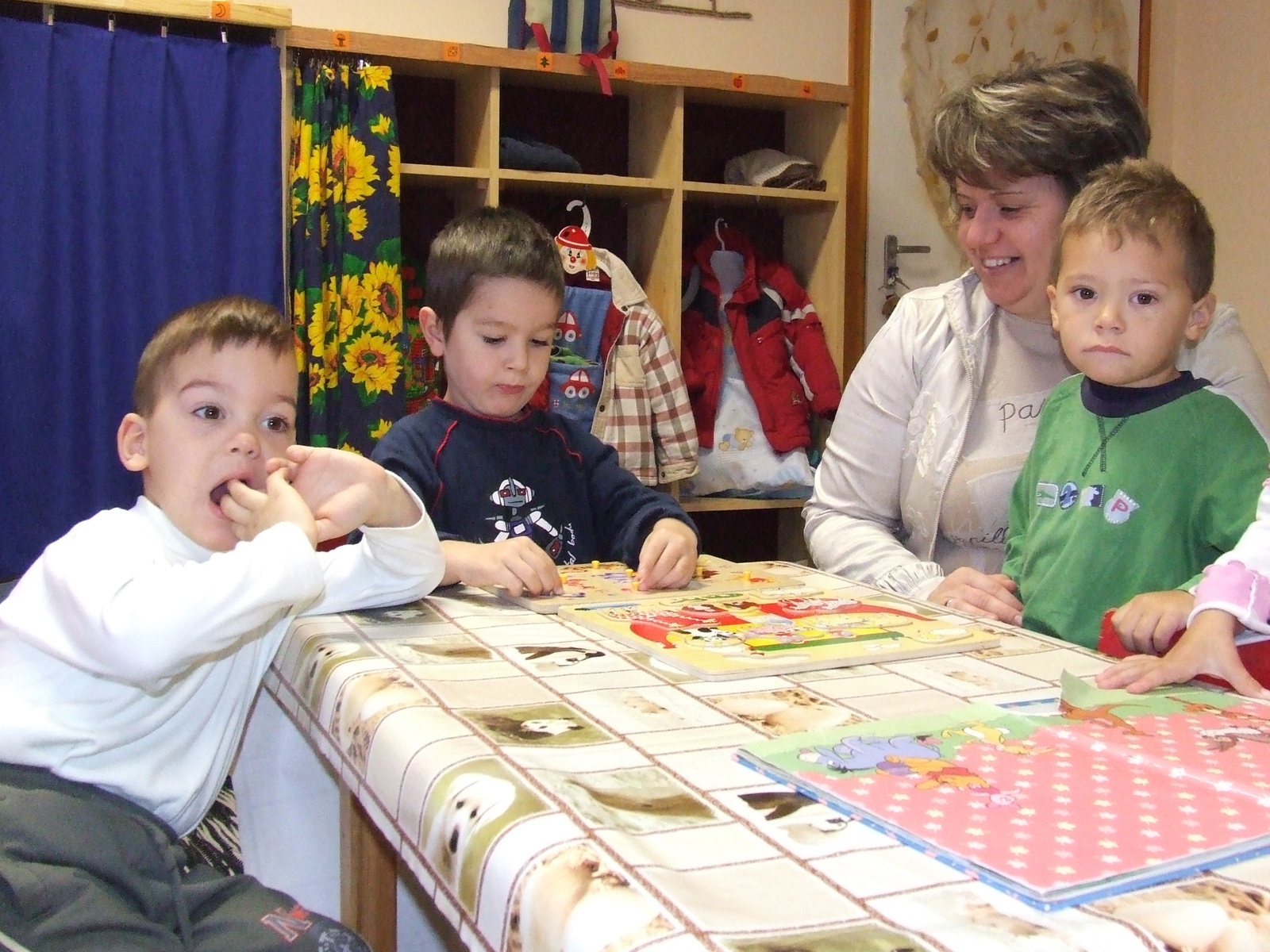 Anita nénivel és az új pajtásaimmal