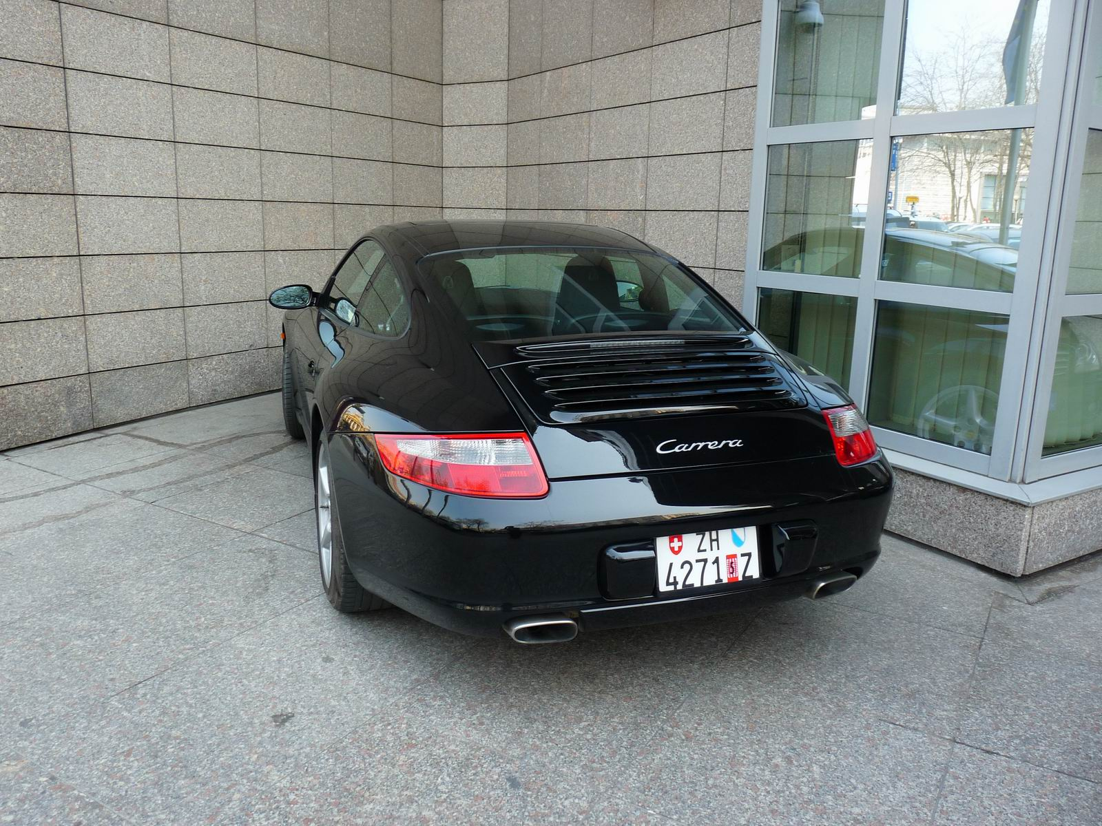 Porsche 911 Carrera