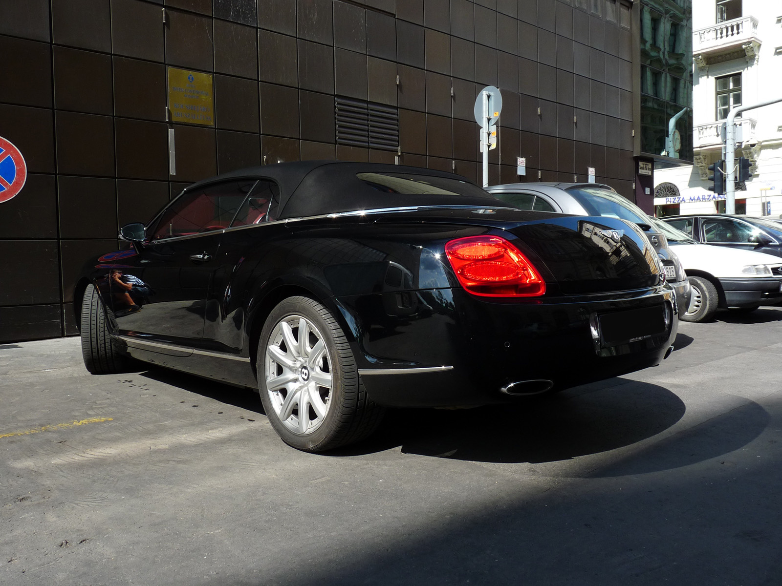 Bentley Continental GTC