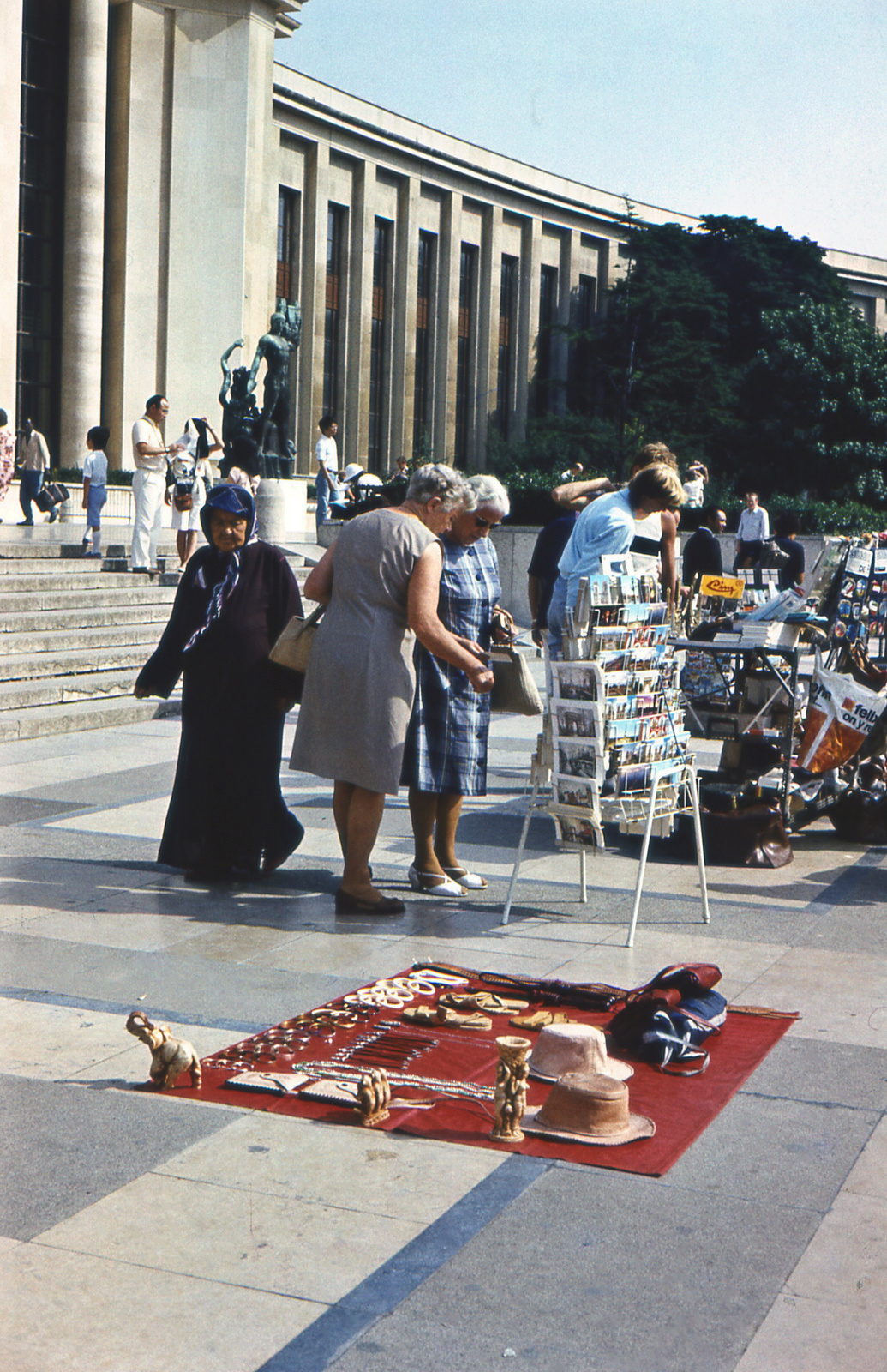 582 Párizs Trocadero