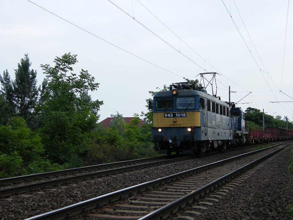 V43 1018 és V46