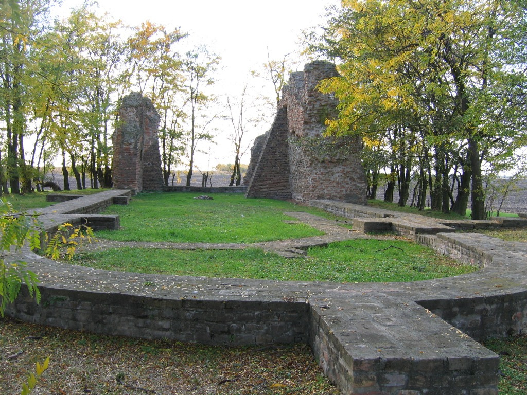 Alföld, templomrom 011