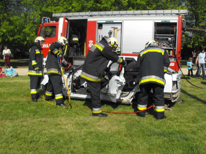 20100529-Sárvár Tűzoltómajális és gyermeknap 301