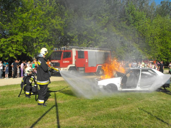 20100529-Sárvár Tűzoltómajális és gyermeknap 347