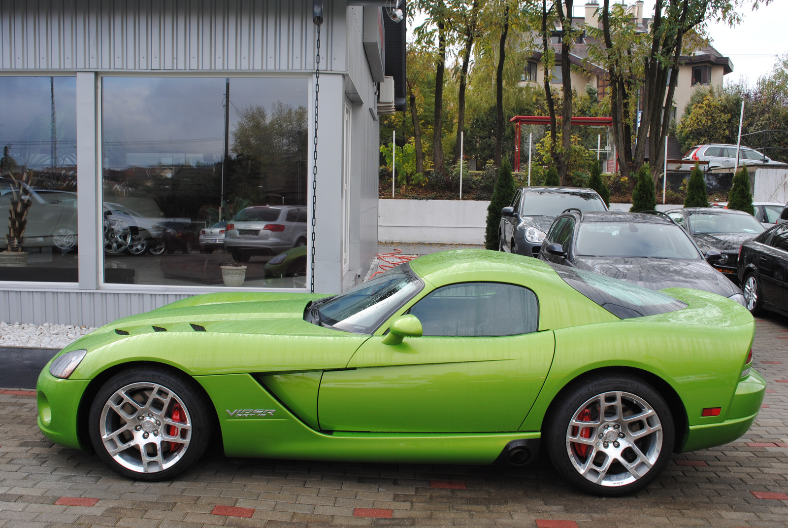 Dodge Viper SRT-10