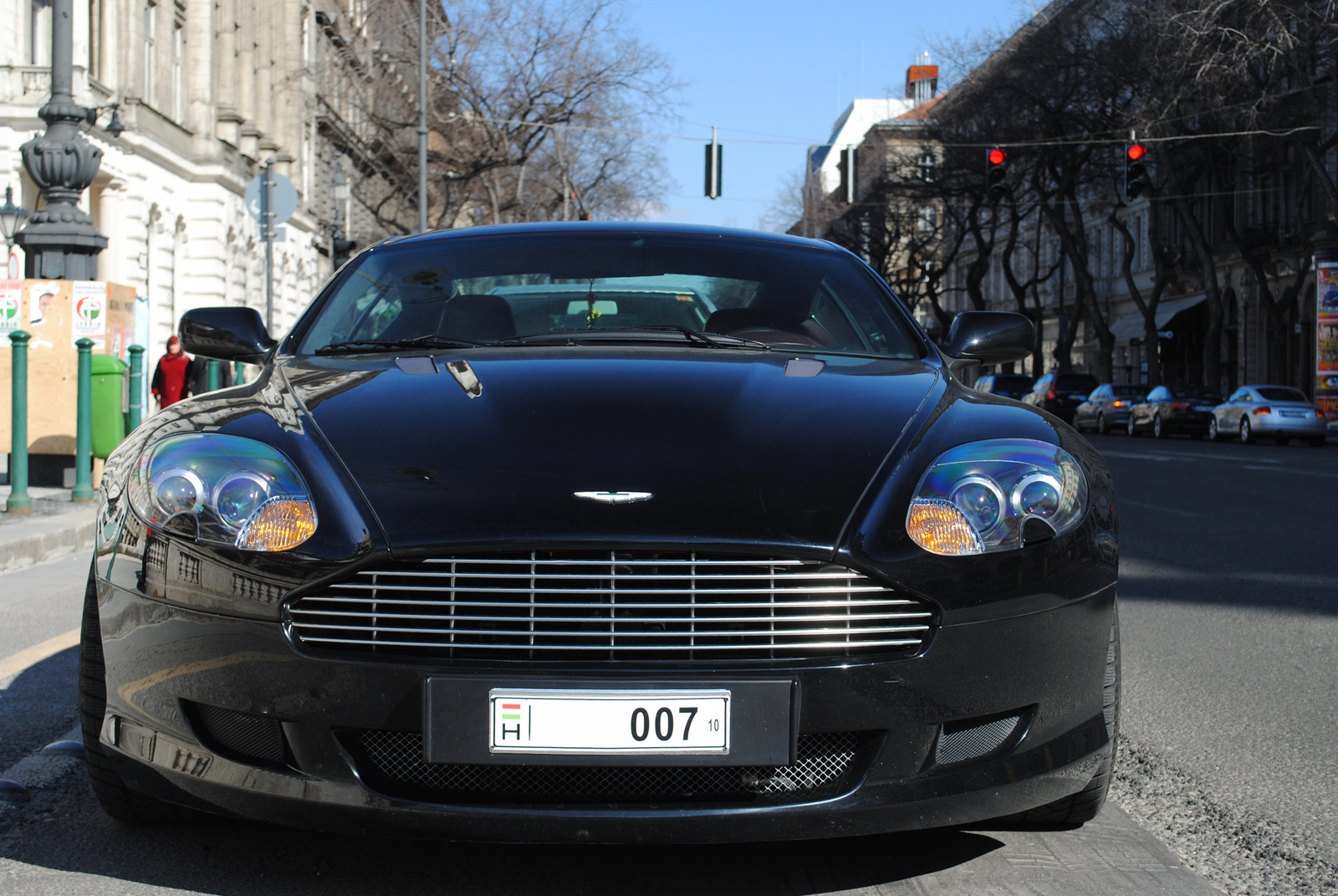 Aston Martin DB9