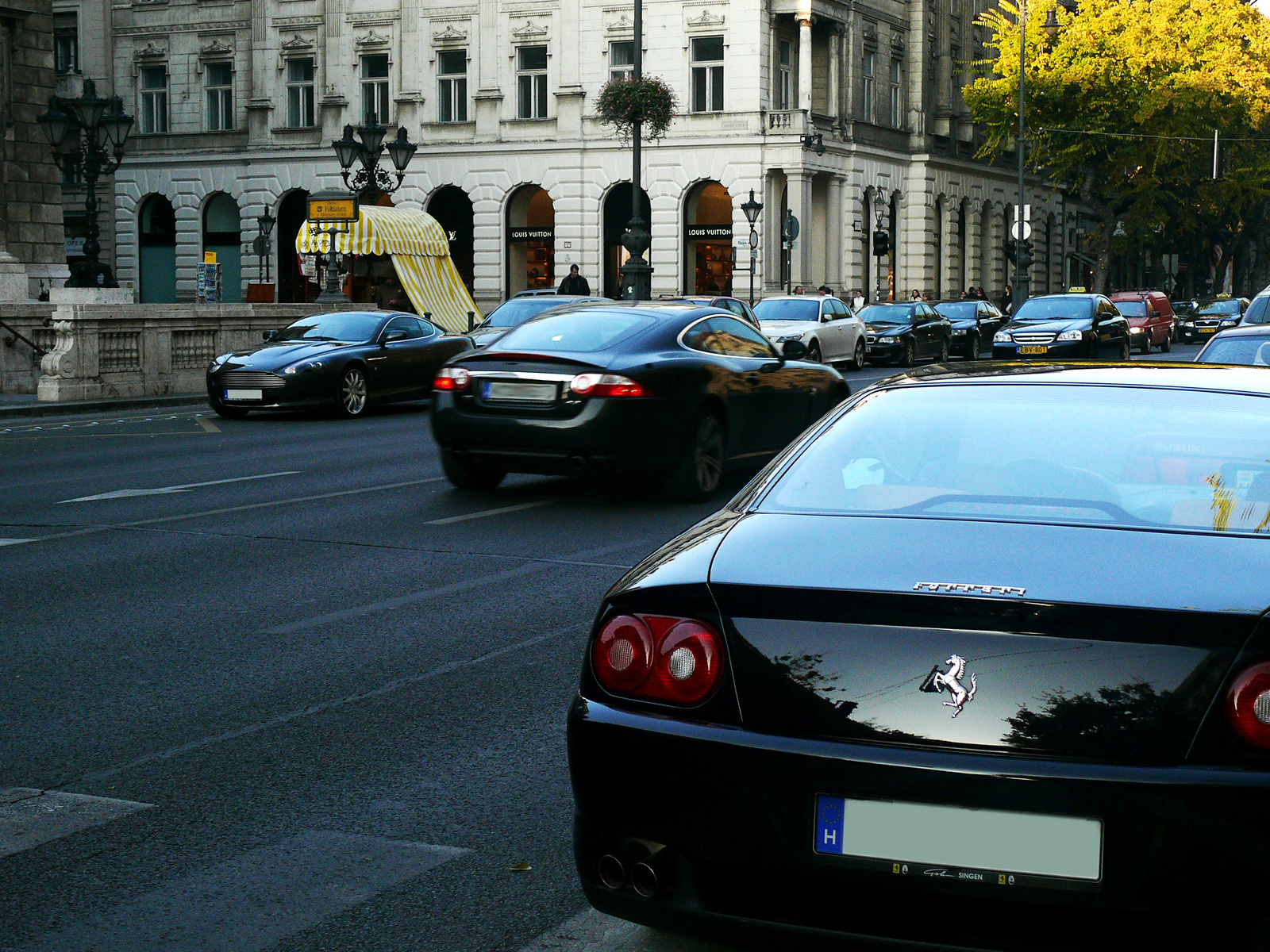 Aston martin DB9, Jaguar XK, Ferrari 456M GT