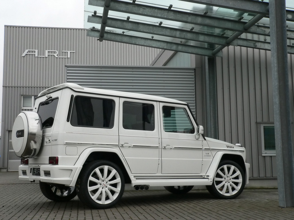 2010-ART-Mercedes-Benz-G-Streetline-Rear-And-Side-1024x768