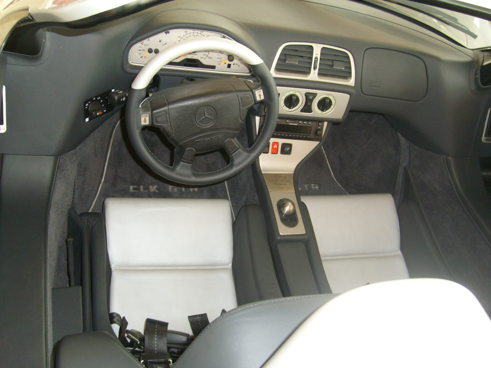 Mercedes CLK GTR Roadster Interior