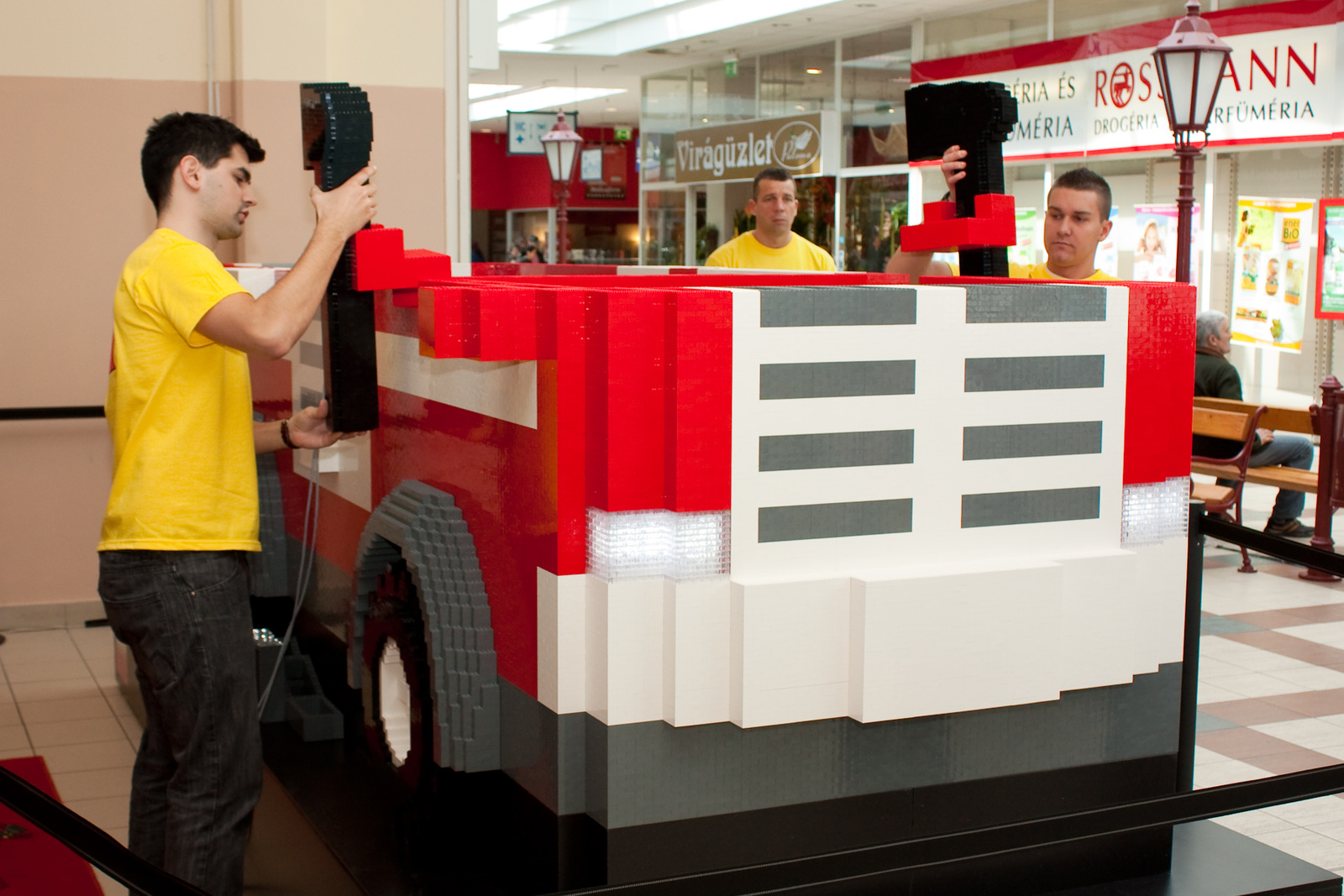 2010 03 20 LEGO tűzoltóautó építés 23