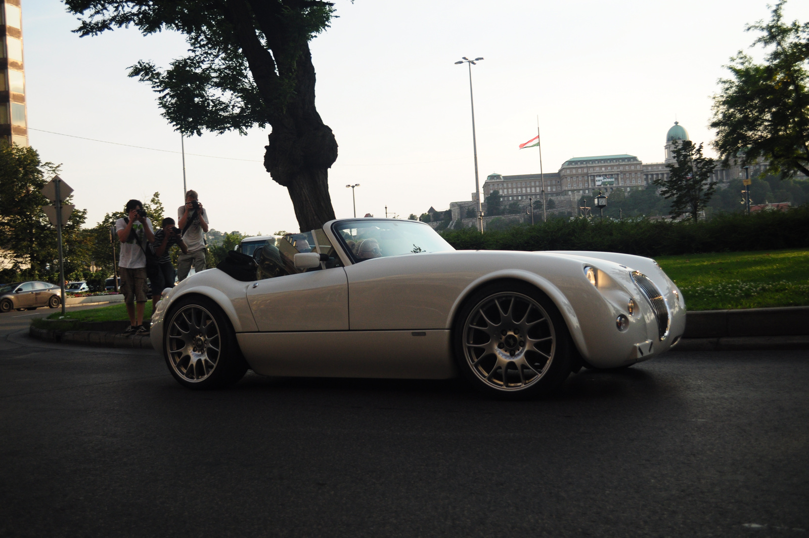 Wiesmann MF3