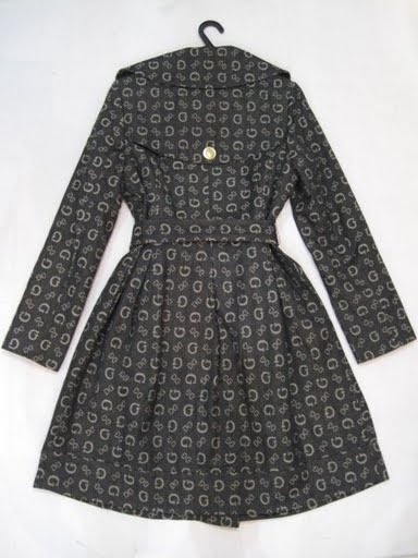 90801B-24 GUCCI BLACK COTTON DUSTCOAT SIZE 2 4 6(BACK) PRICE USD