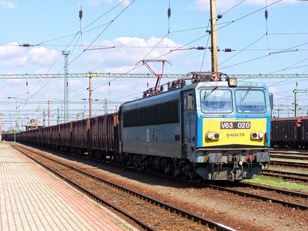 V63 - 020 Dombóvár (2010.09.20).