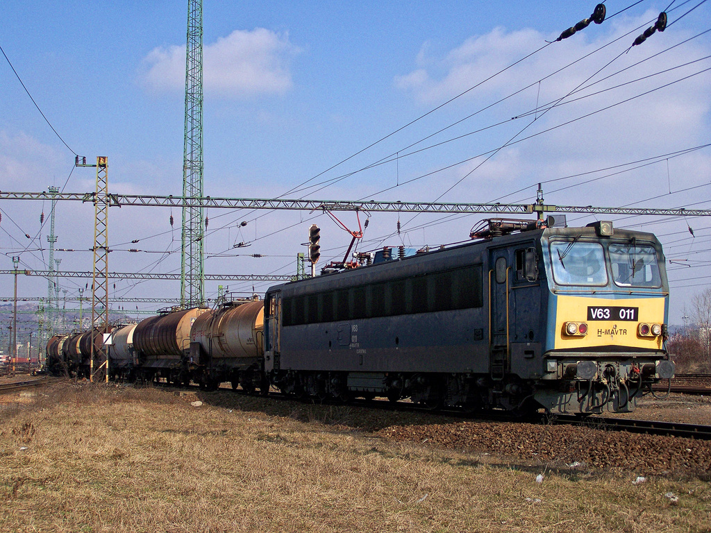 V63 - 011 Kelenföld (2011.03.05)02