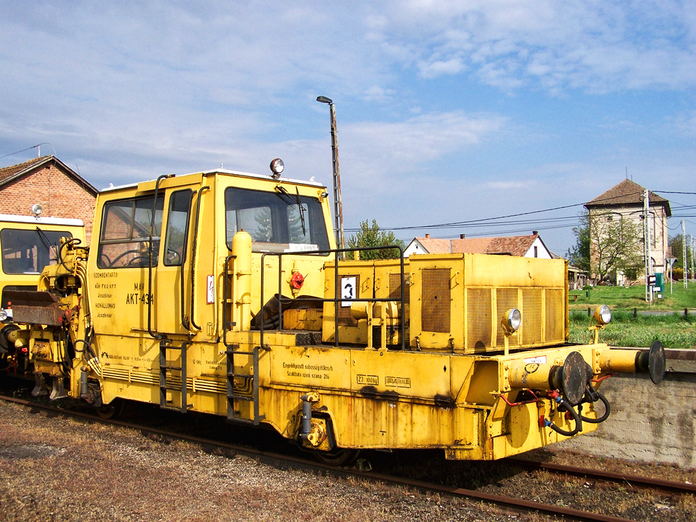 AKT - 434 Máza - Szászvár (2011.04.30).