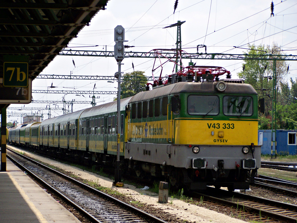 V43 - 333 Sopron (2011.07.27)01