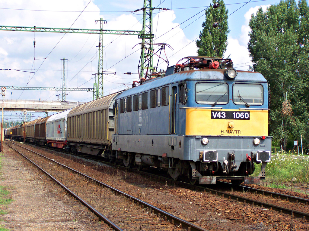 V43 - 1060 Kiskunhalas (2011.08.02).