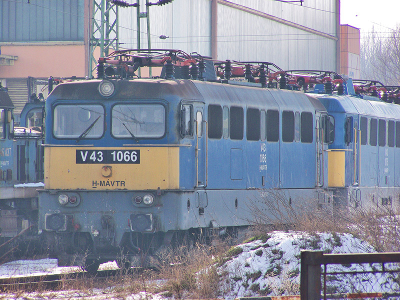 V43 - 1066 Dombóvár (2010.01.29).