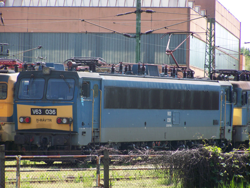 V63 - 036 Dombóvár (2010.04.29).