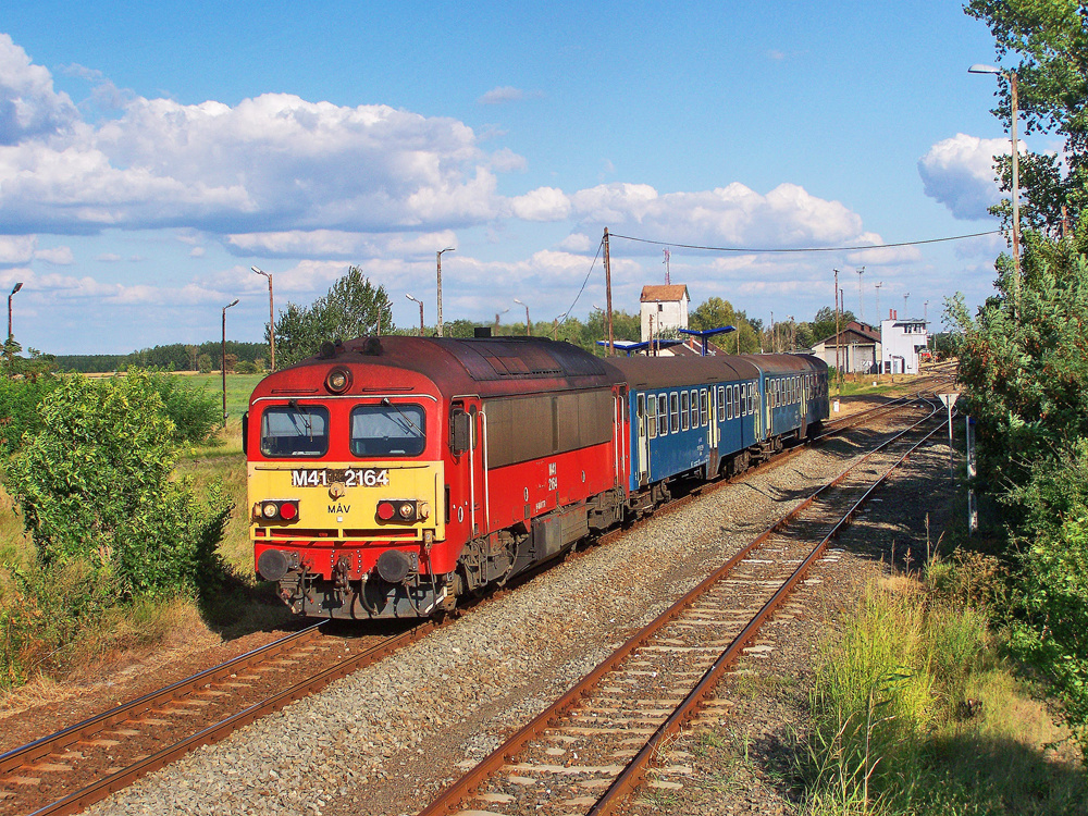 M41 - 2164 Bátaszék (2009.09.06)