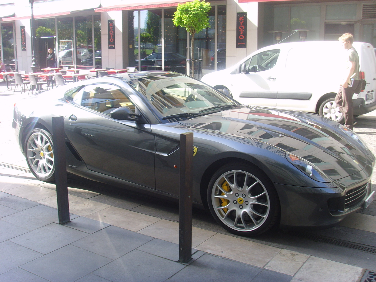 FERRARI 599 GTB