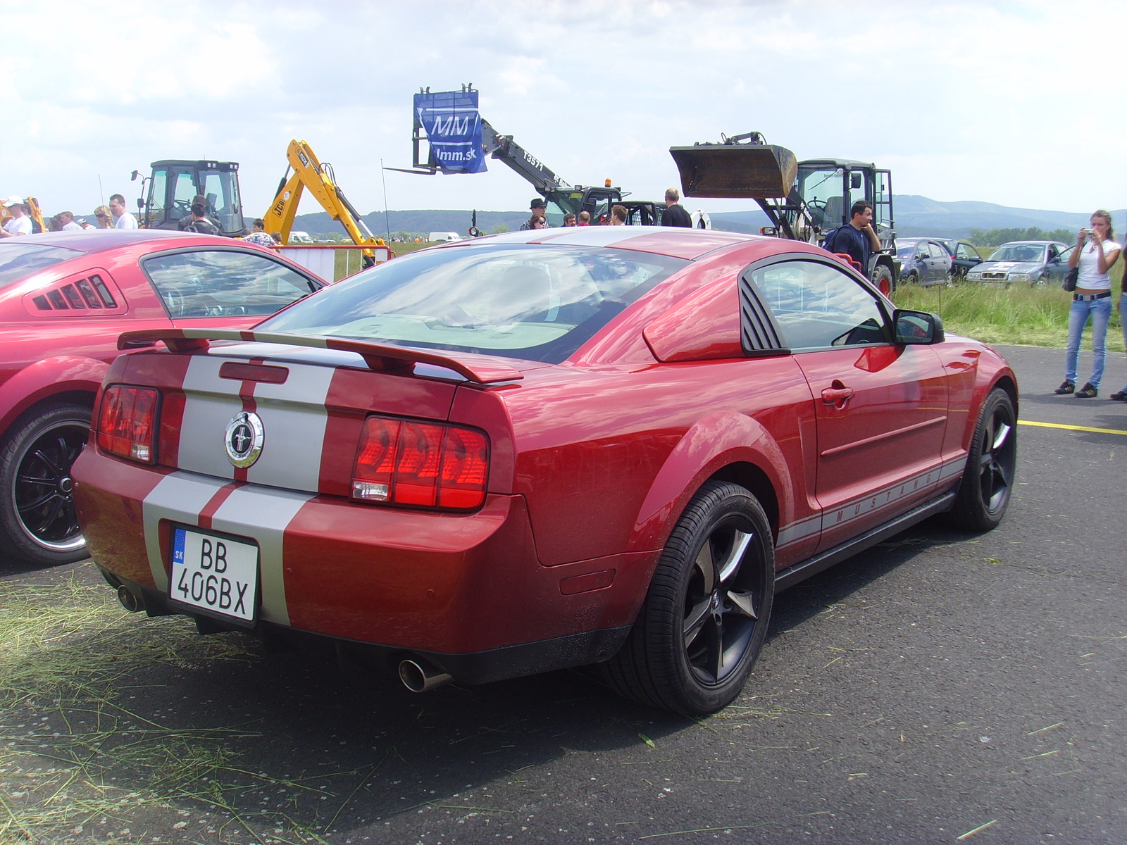 FORD MUSTANG GT