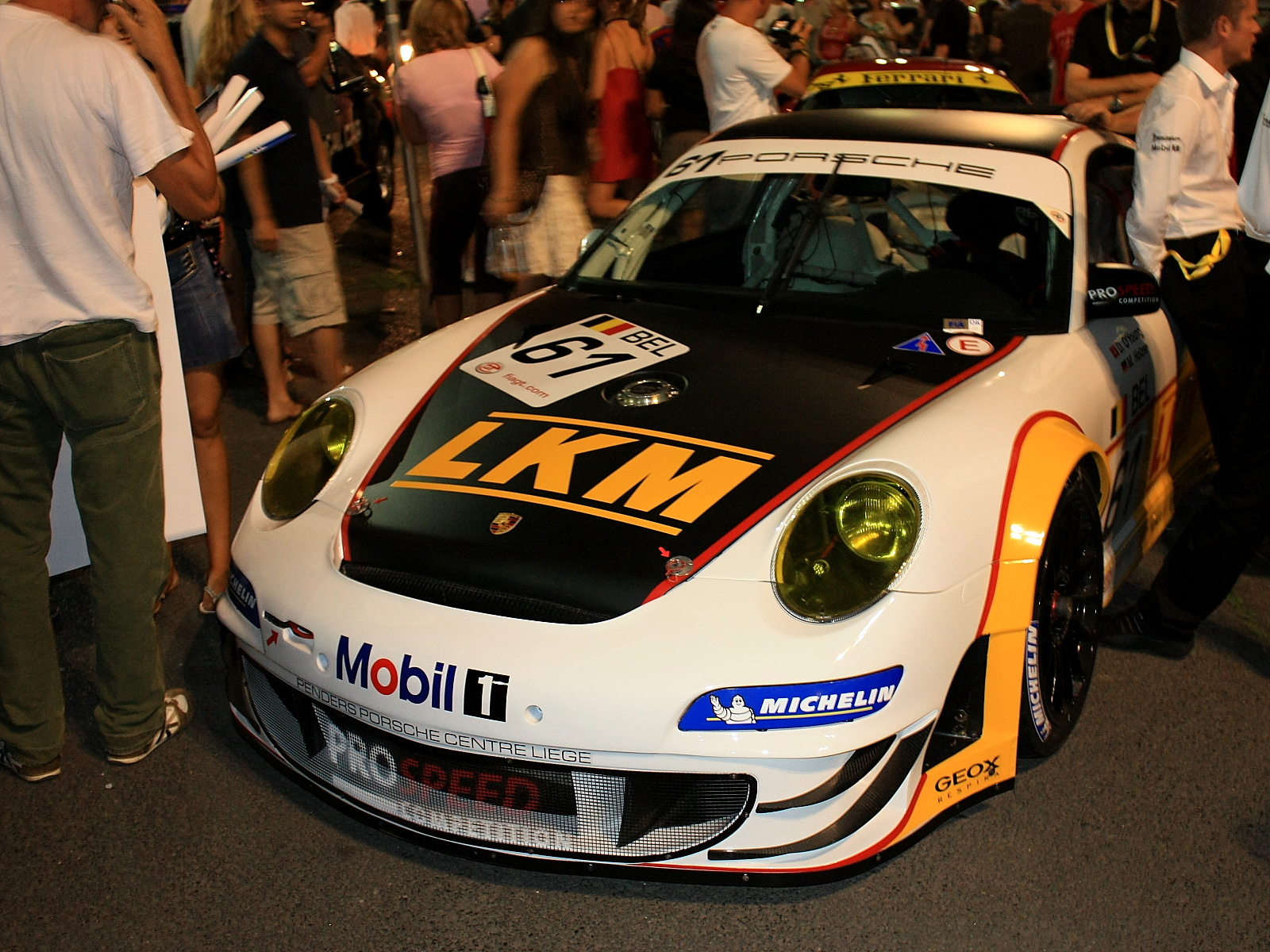 Porsche 911 - FIA GT