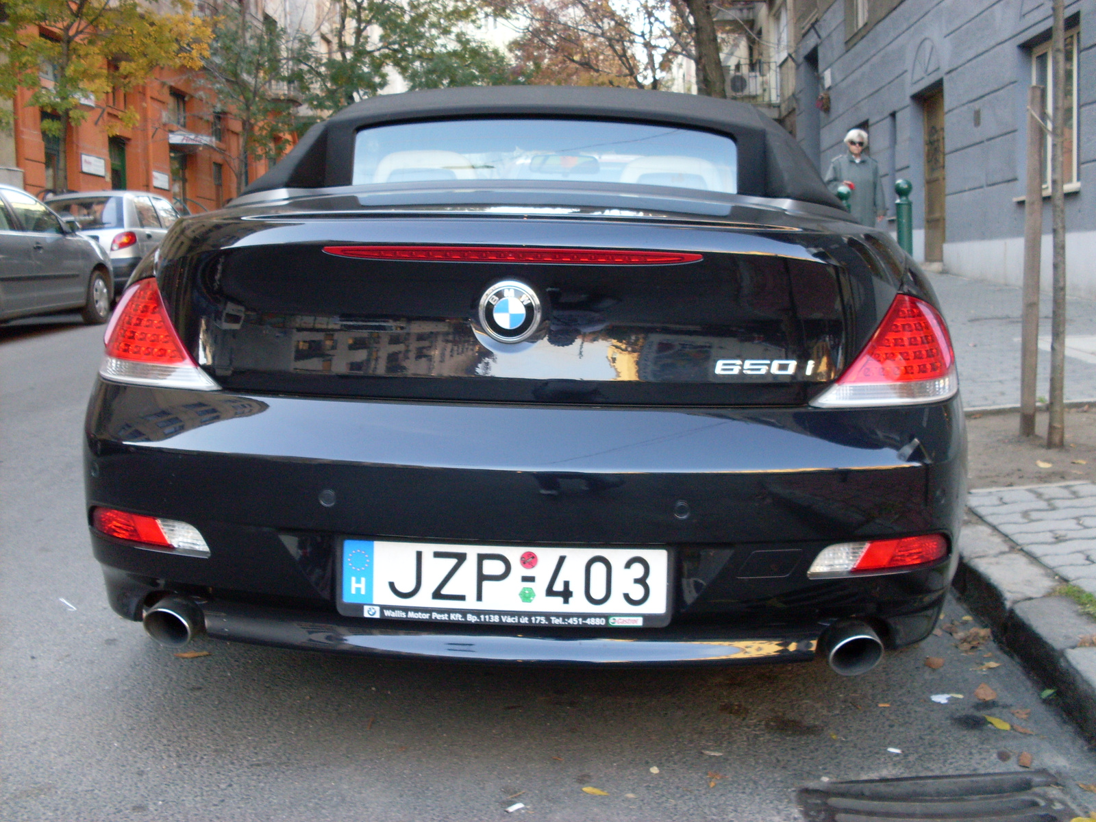 BMW 650i (E-64)