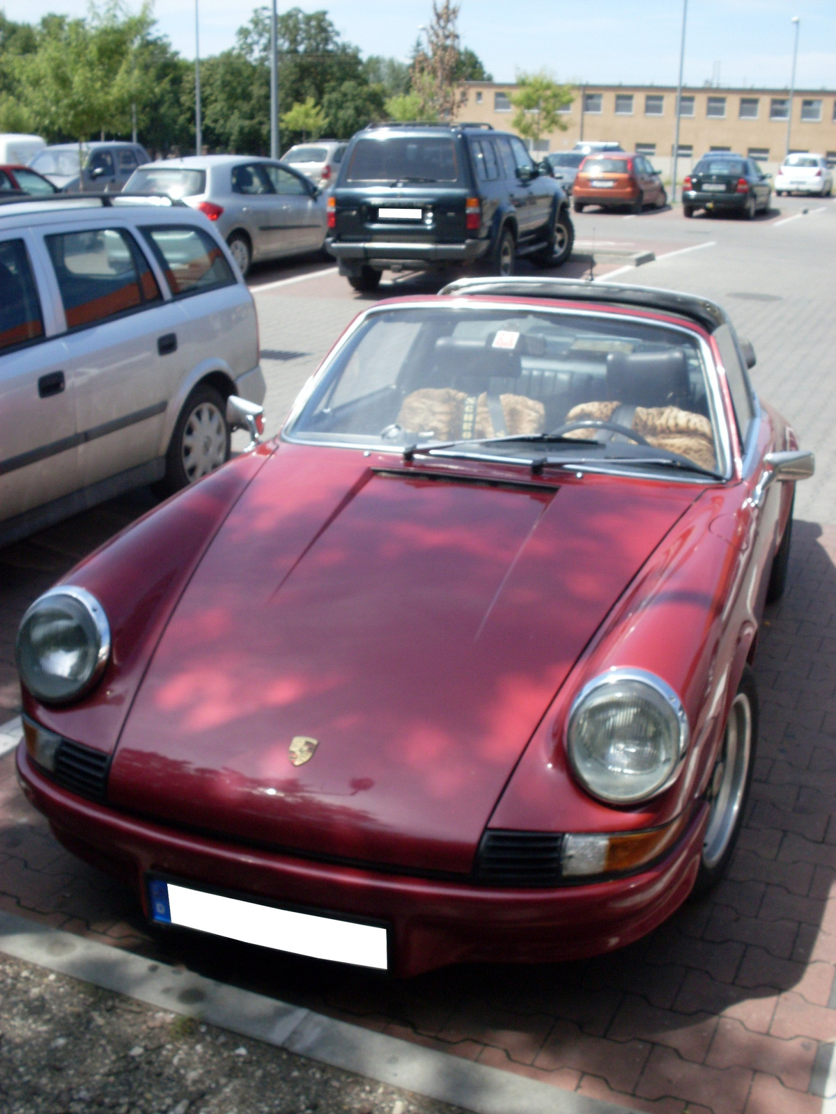 PORSCHE 911 TARGA