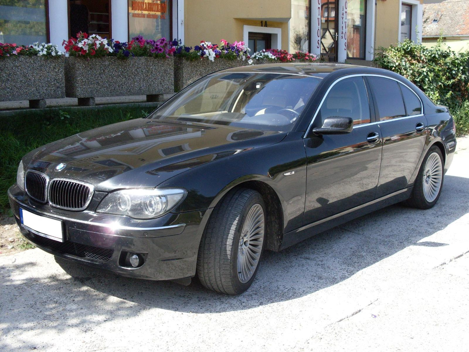 BMW 7-series (e65)