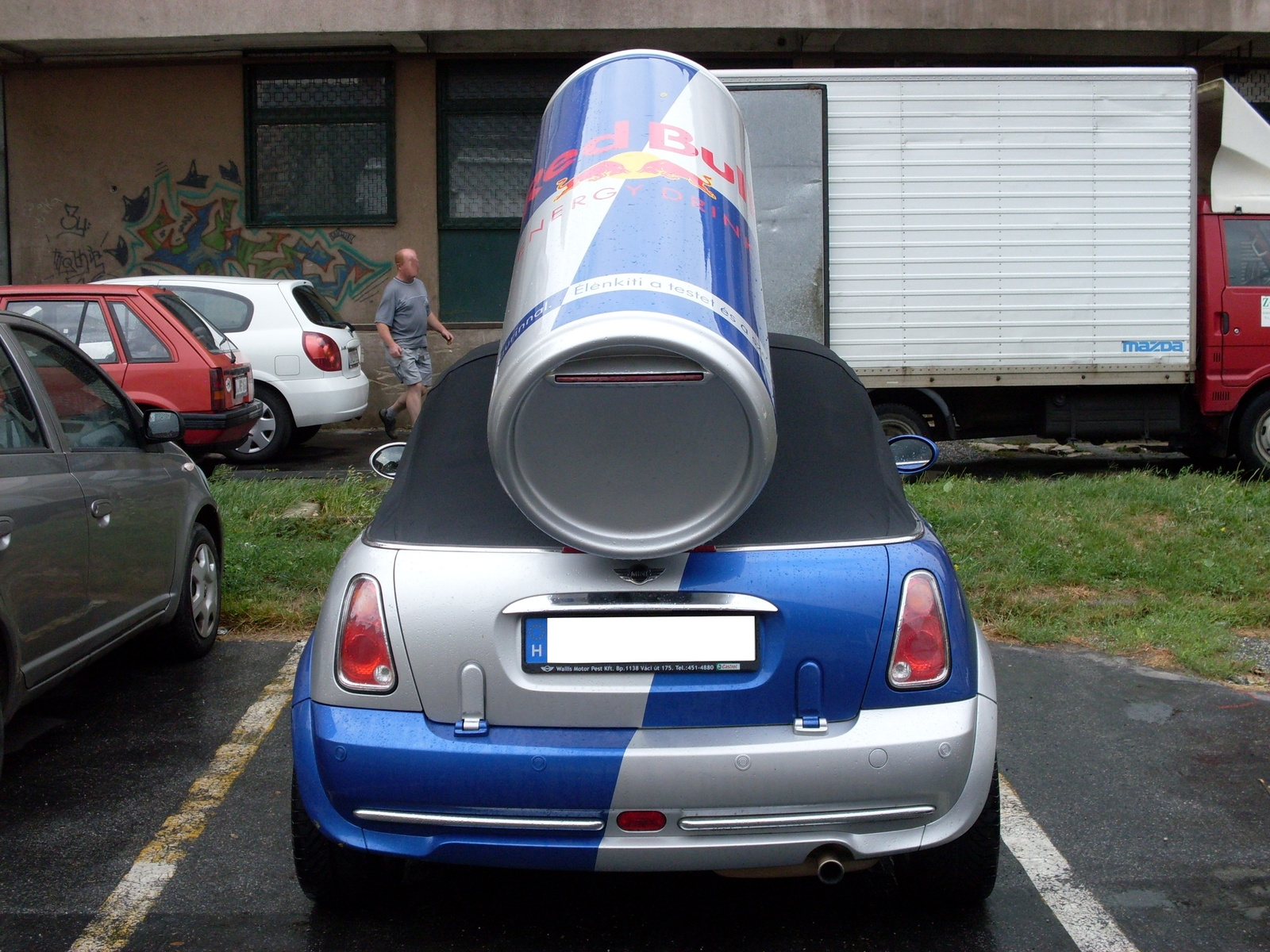 RED BULL MINI CABRIO