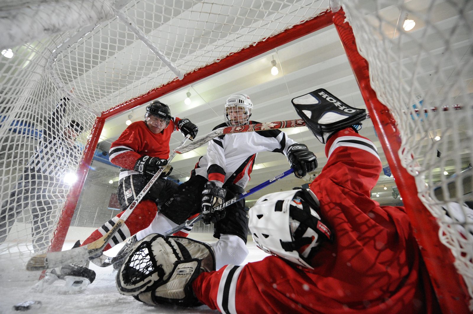 Dave Black Ice Hockey ISO6400