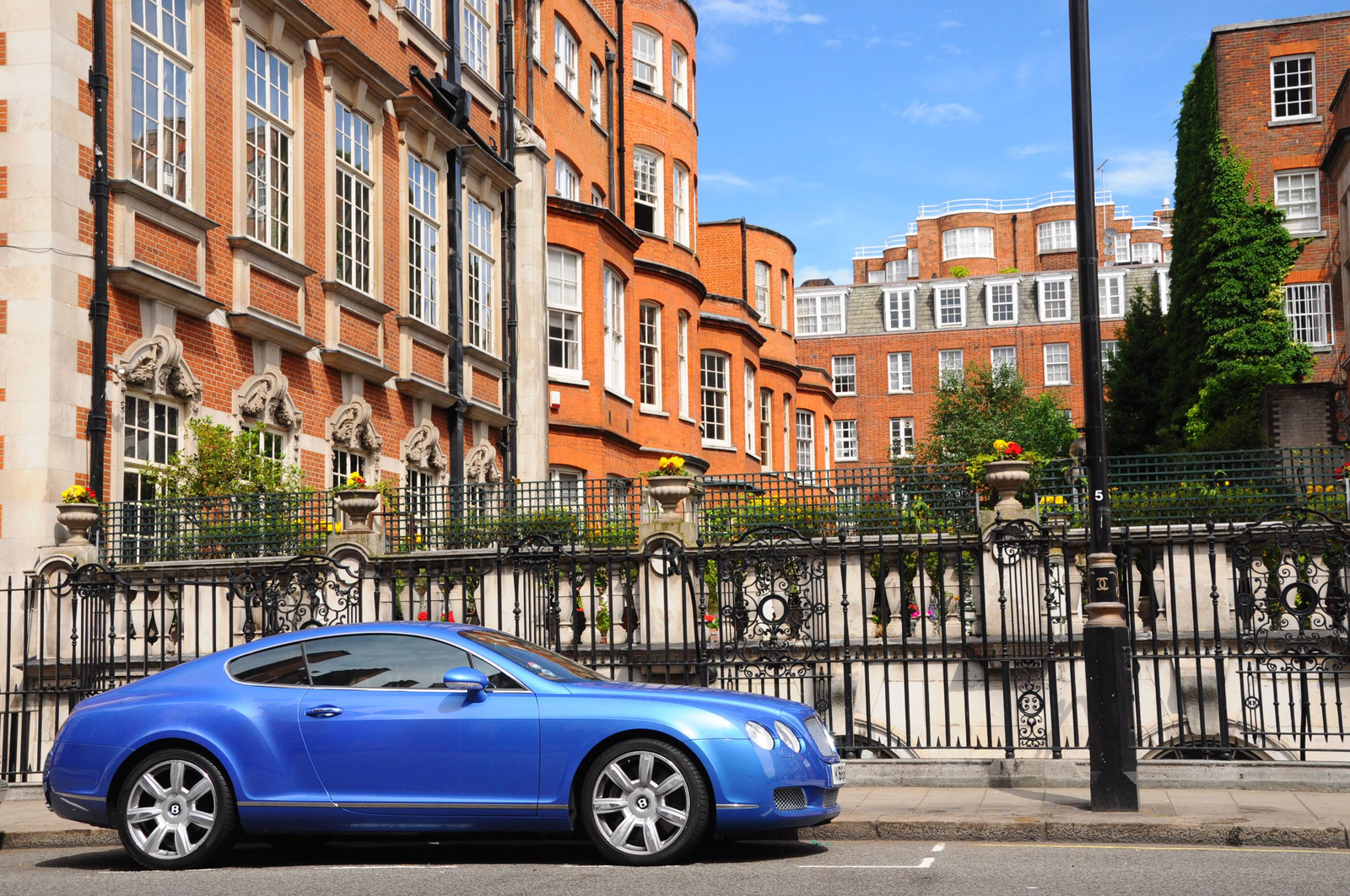 Bentley Continental GT