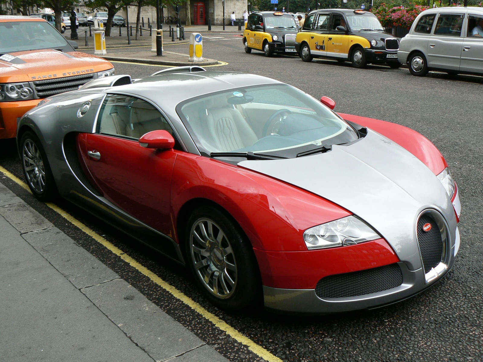 (5) Bugatti Veyron