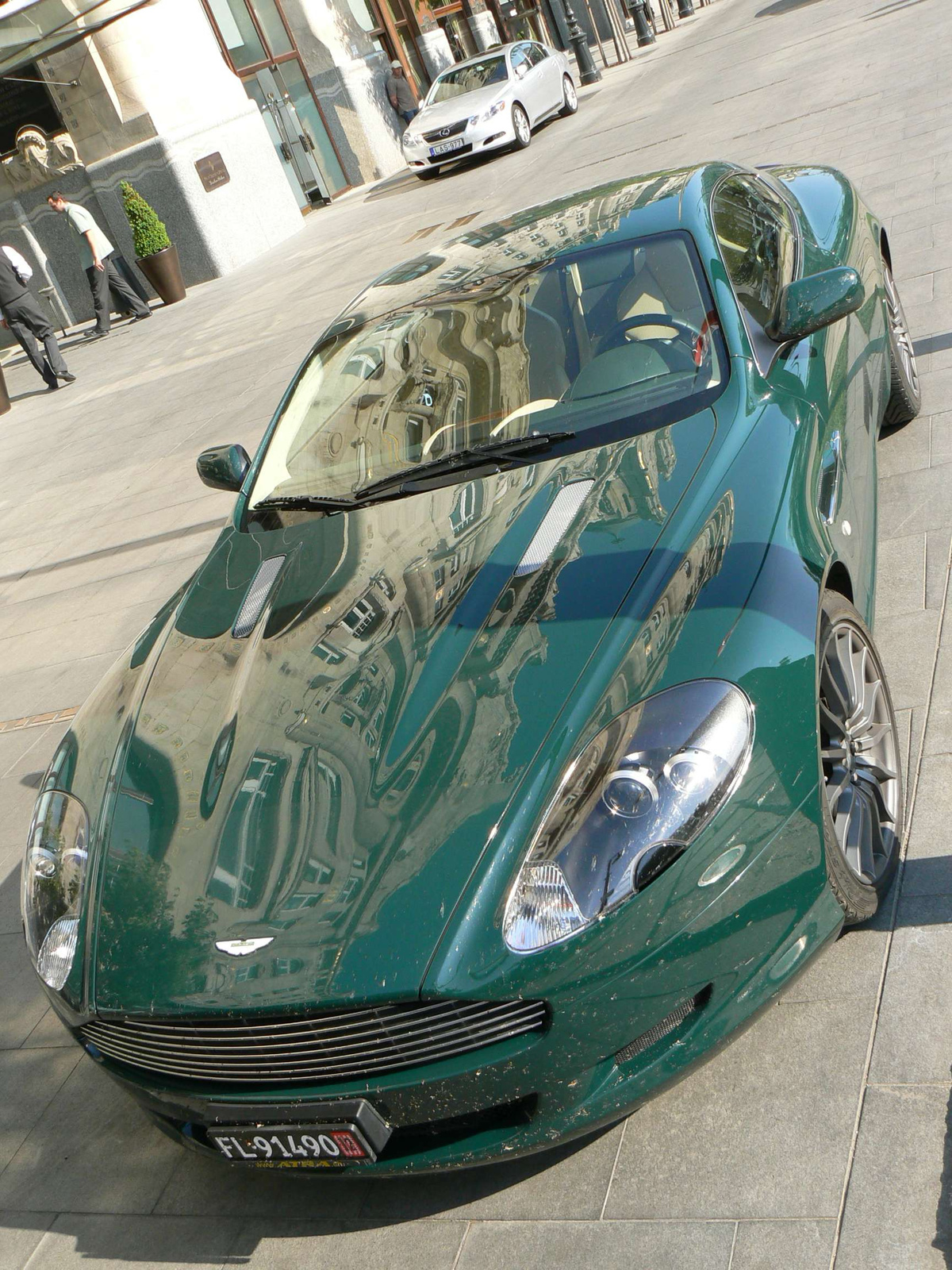 Aston Martin DB9 045
