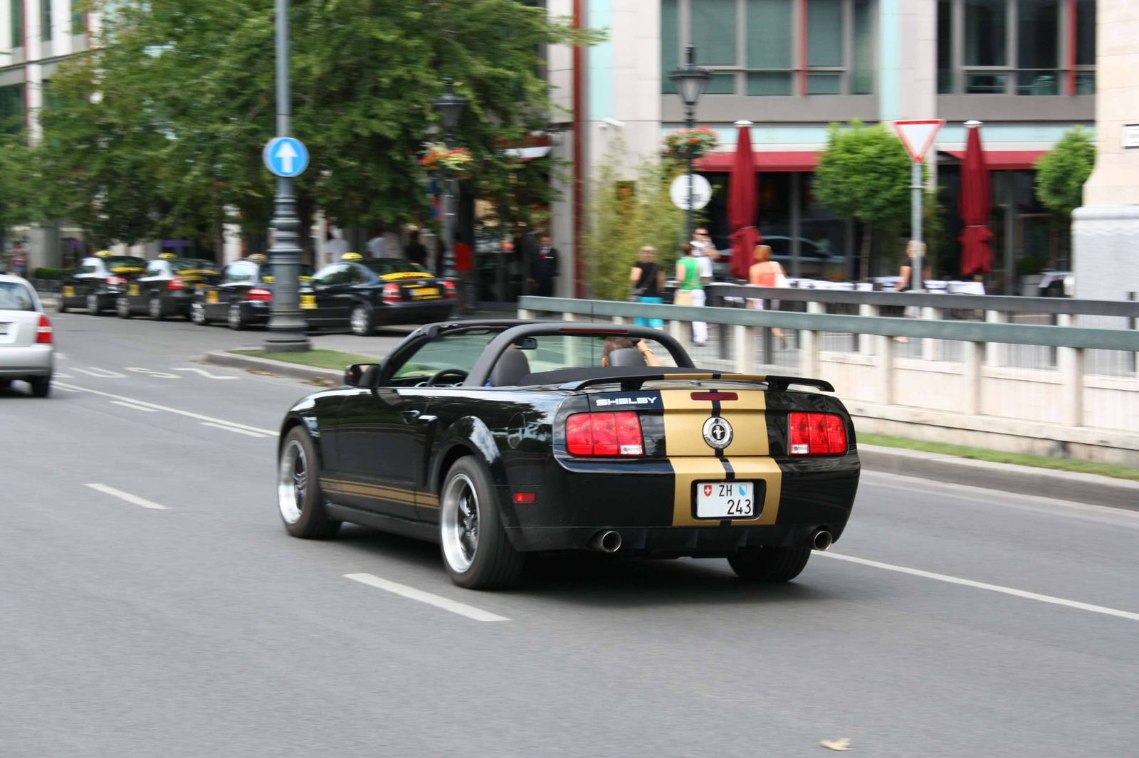 Ford Mustang Convertible 012